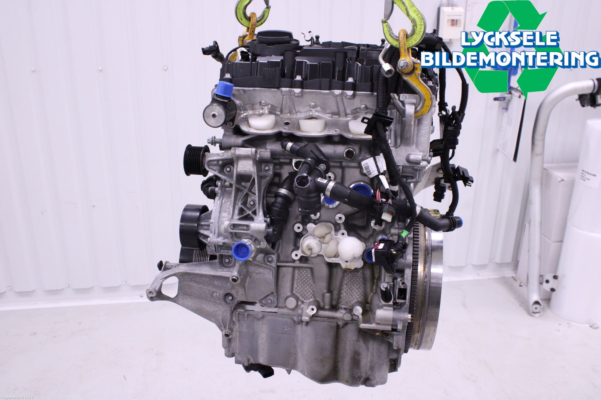 BMW X1/iX1 U11 23- Motor Bensin