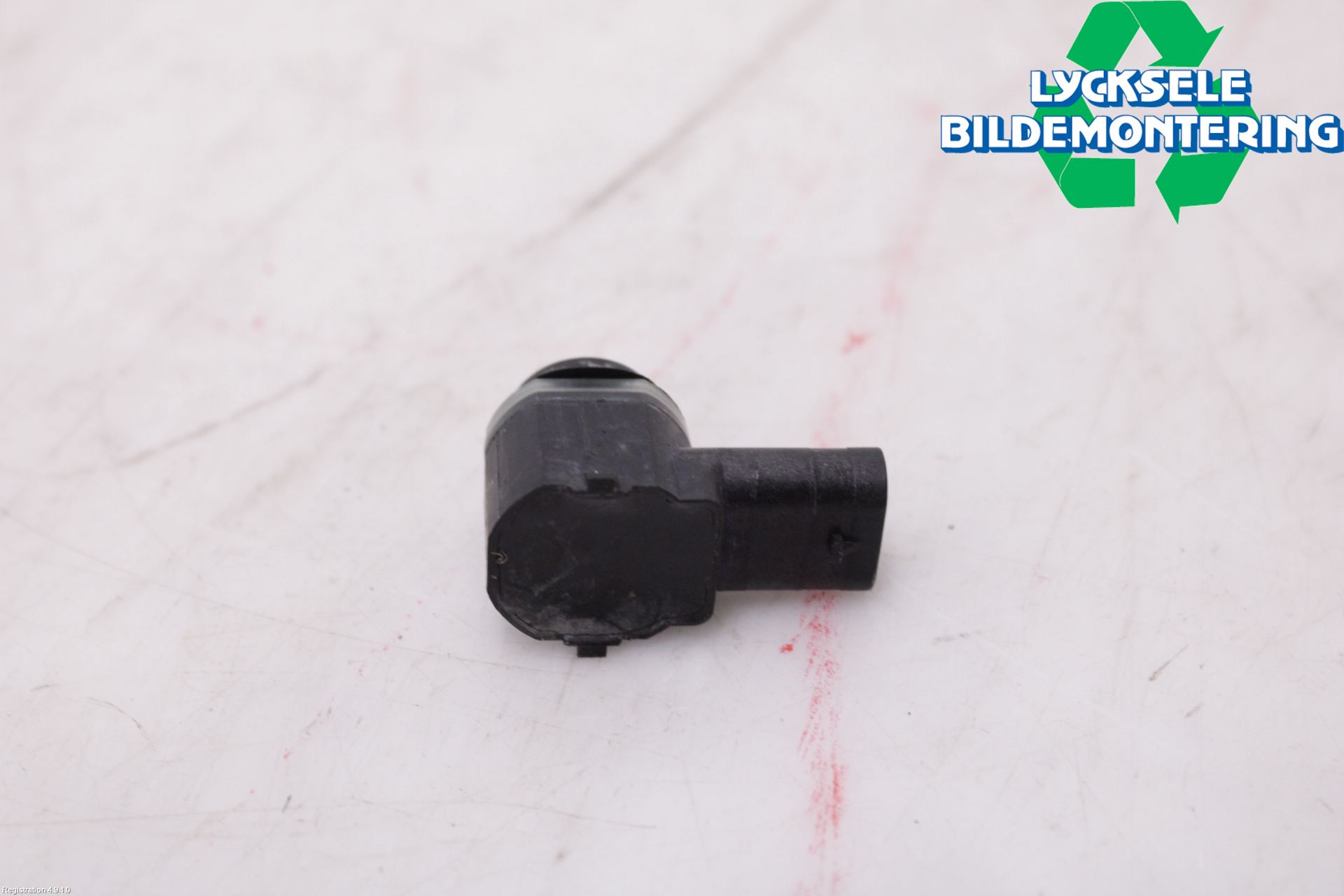 Audi A6 ALLROAD 12-18 Parkeringshjälp Frontsensor