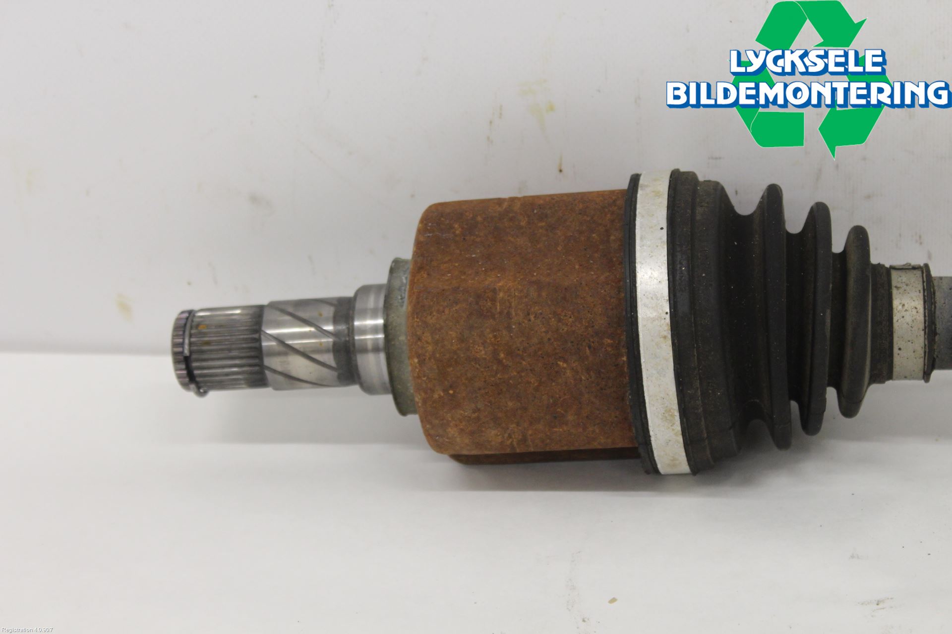 Renault KADJAR 15- Drivaxel Fram Vänster