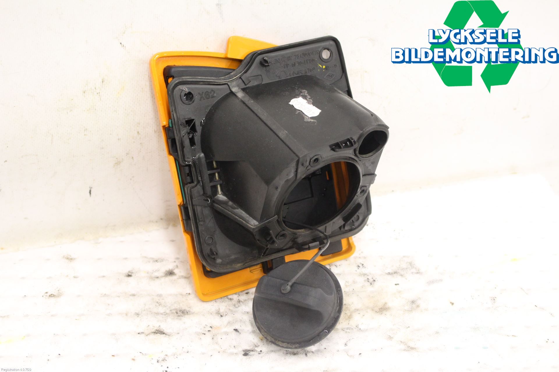 Renault MASTER III  10-14 Tanklucka