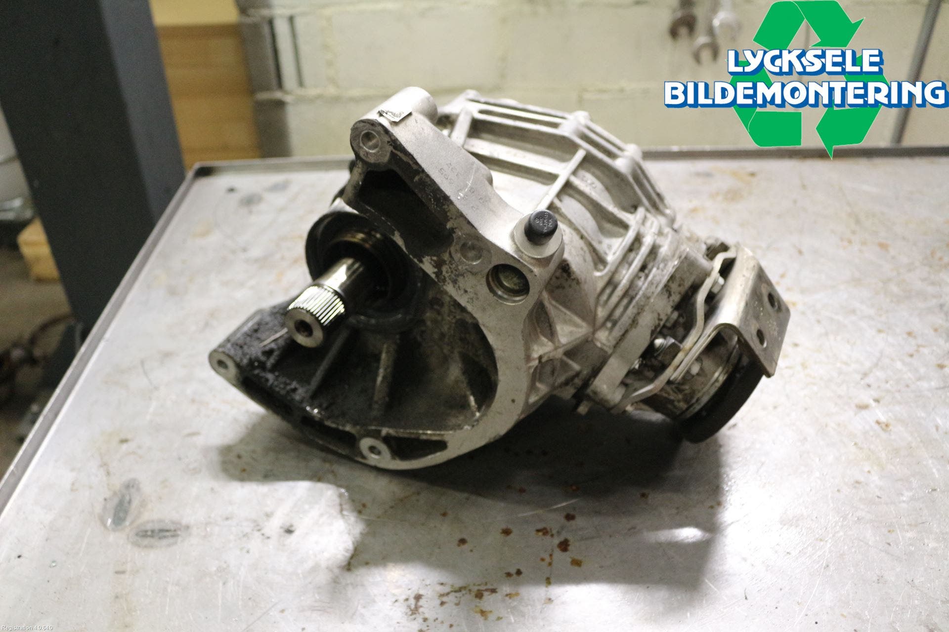 Volkswagen VW TRANSP/CARAVELLE (T5) 04-15 Växel Fördelningslåda