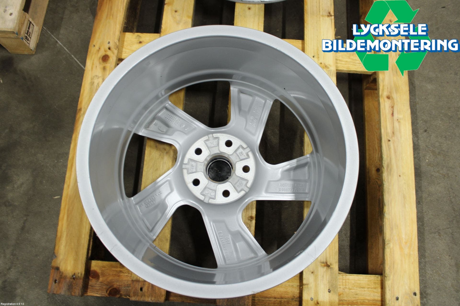 Audi Q3 F3 19- Fälg Aluminium