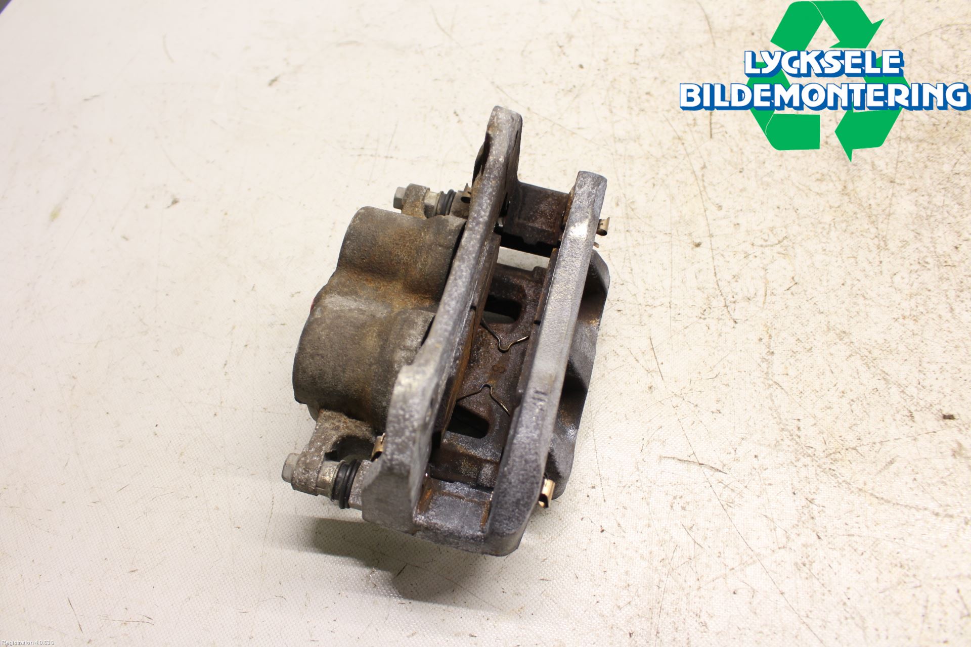 Toyota RAV4 13-18 Bromsok Fram Vänster