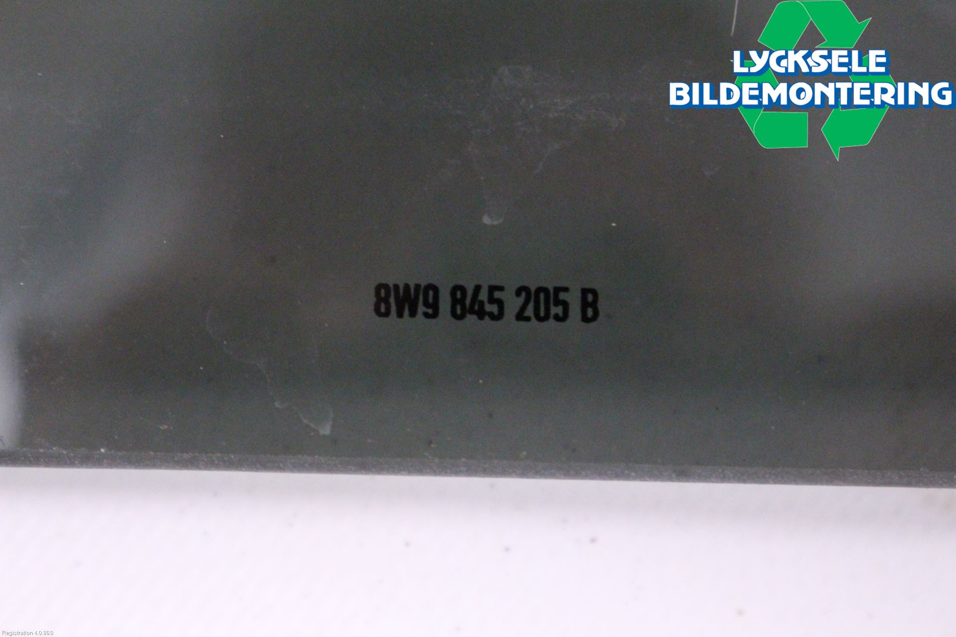 Audi A4/S4 B9 20- Dörruta Bak Vänster