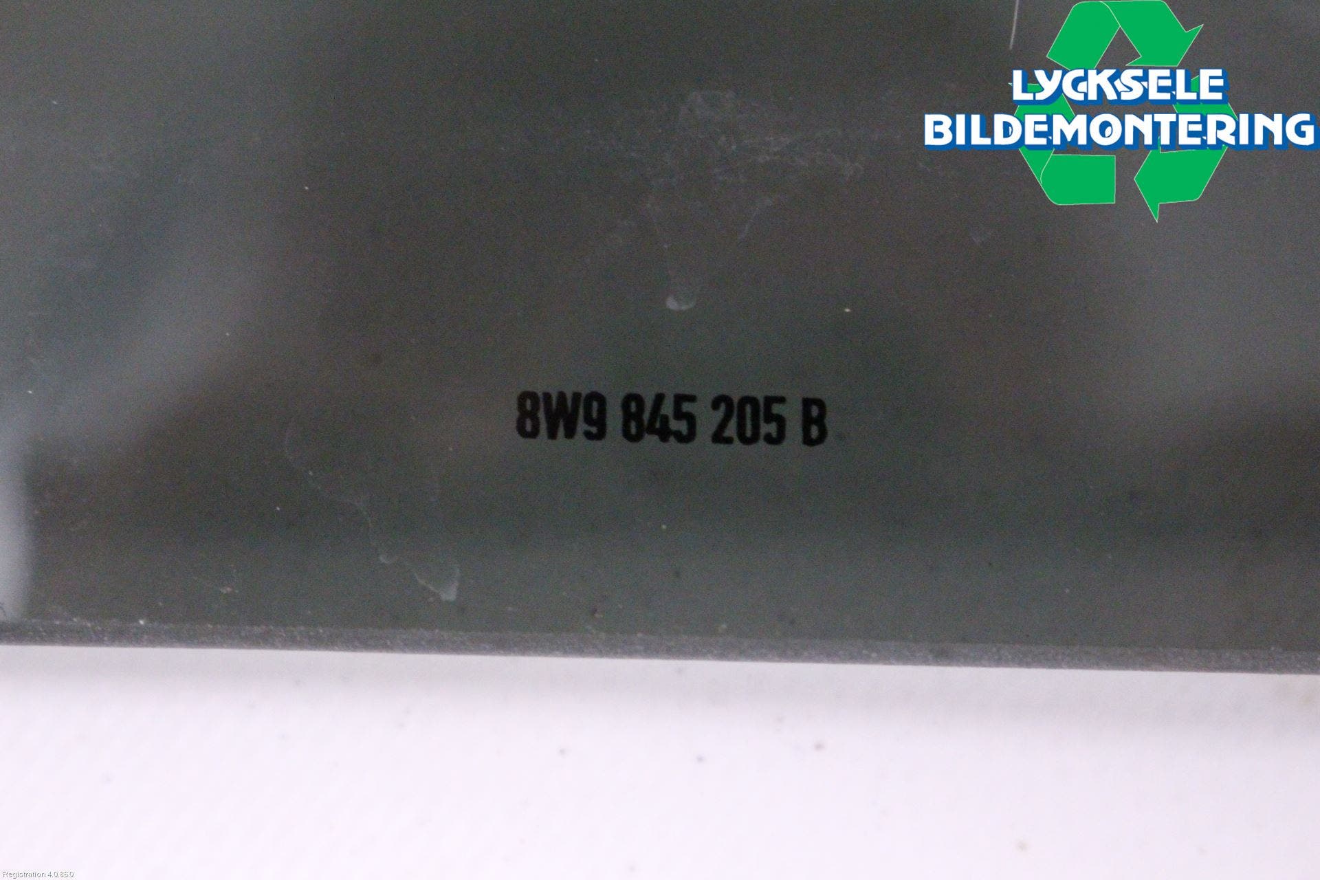 Audi A4/S4 B9 20- Dörruta Bak Vänster