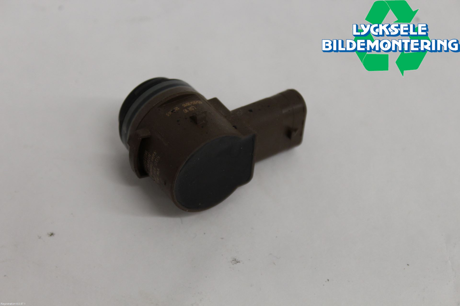 Volkswagen VW PASSAT 15-19 Parkeringshjälp Frontsensor