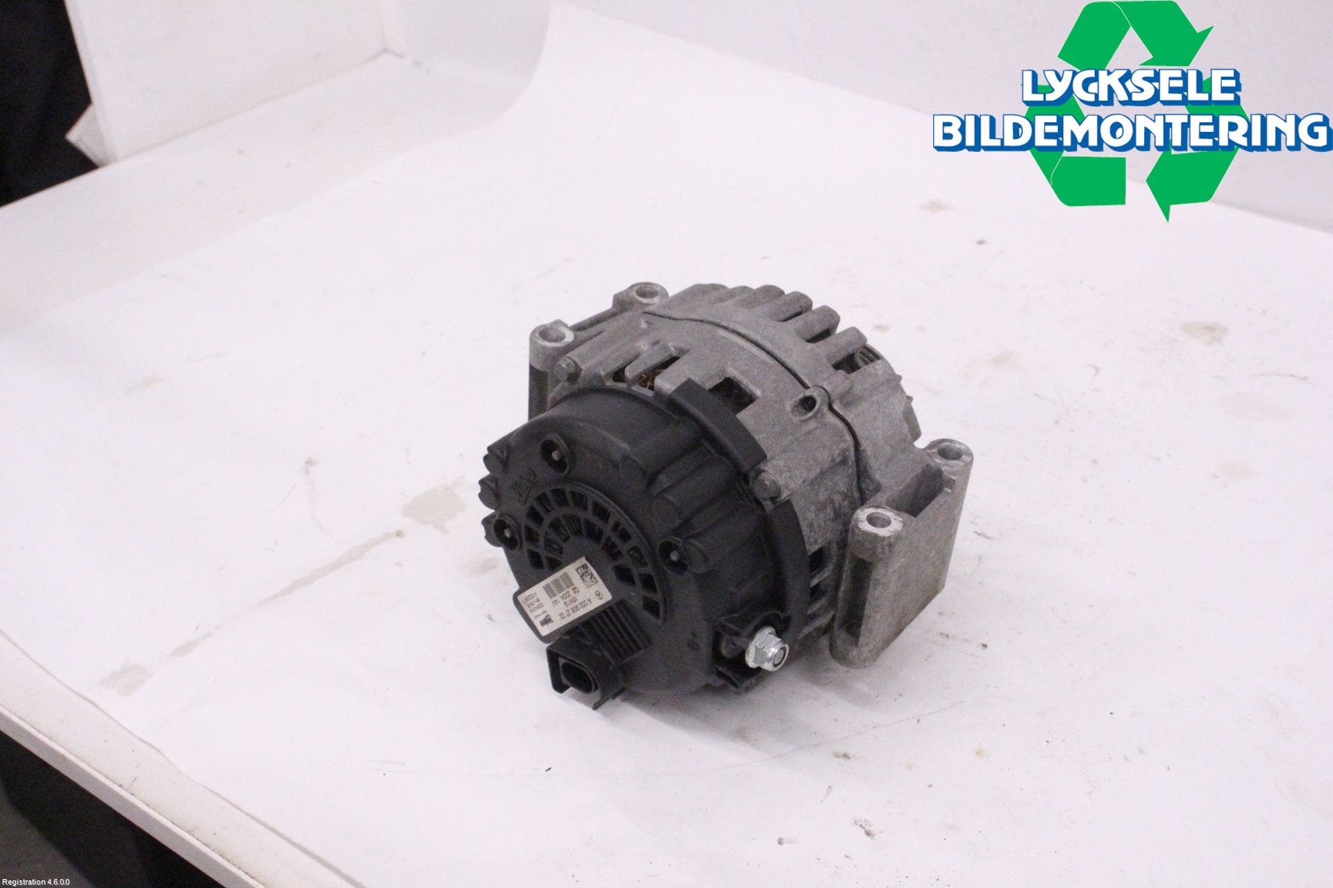 Mercedes-Benz MB CLS (C218/X218) 11-17 Generator