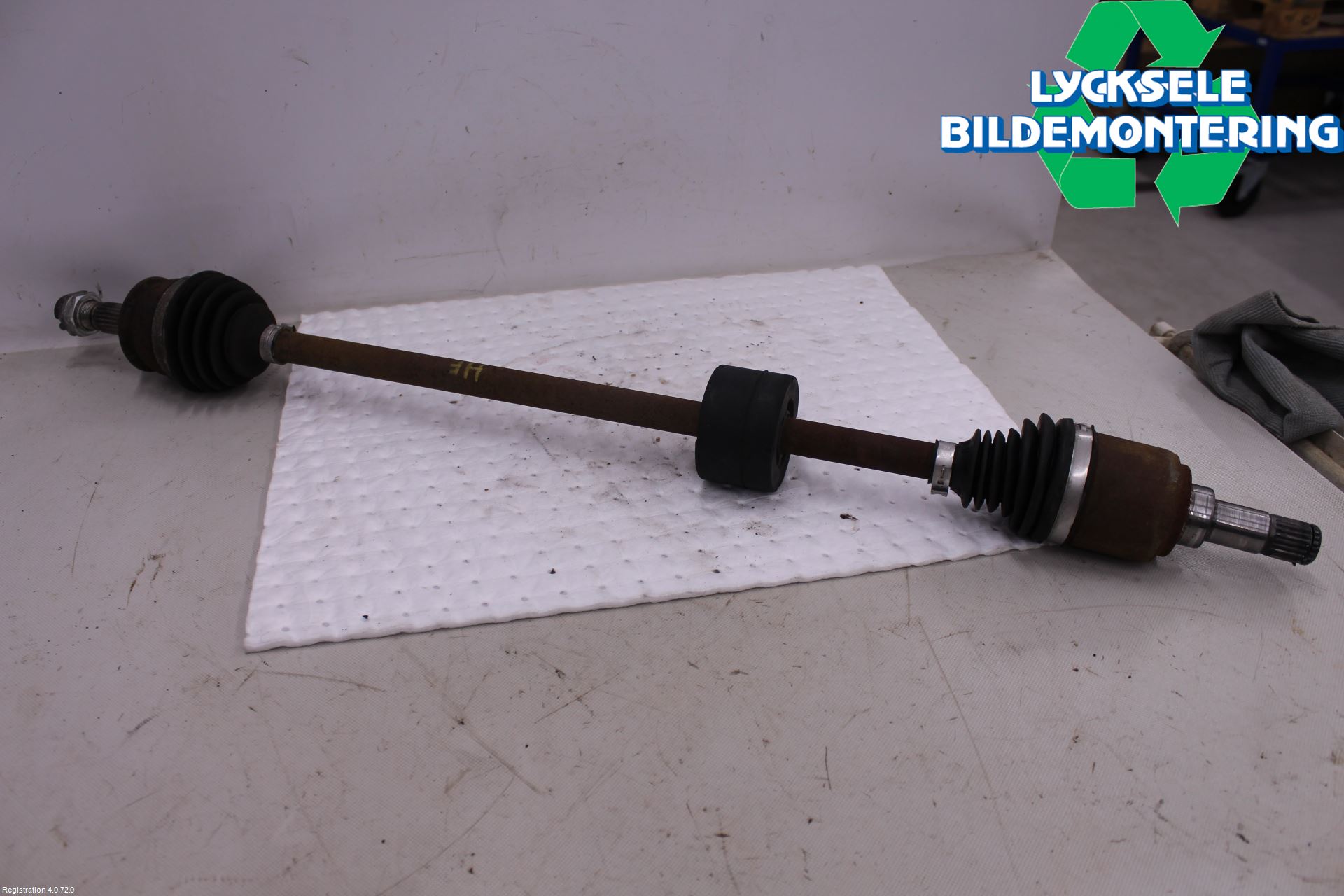 Ford KA 09-16 Drivaxel Fram Höger