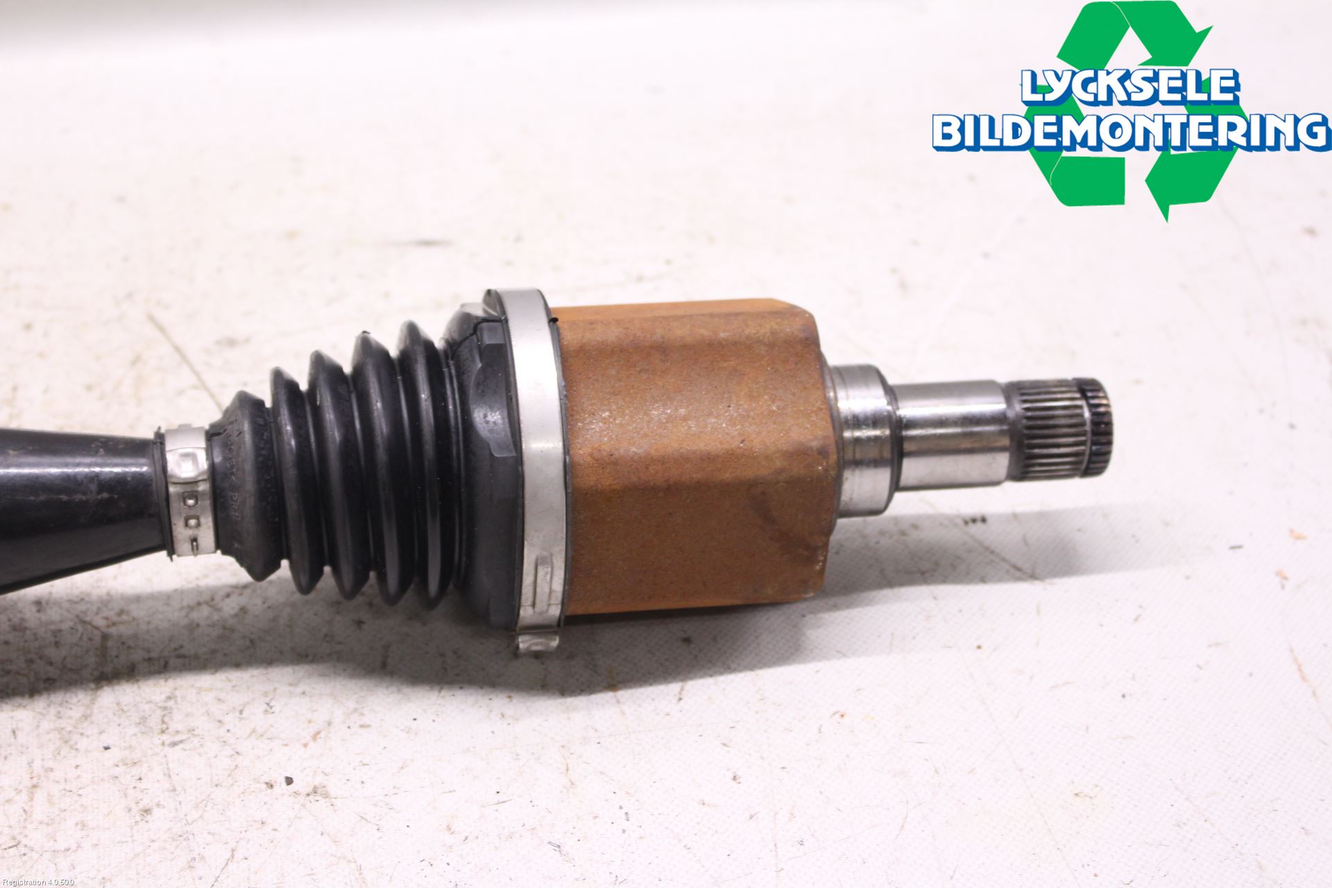 Skoda FABIA 15-21 Drivaxel Fram Höger