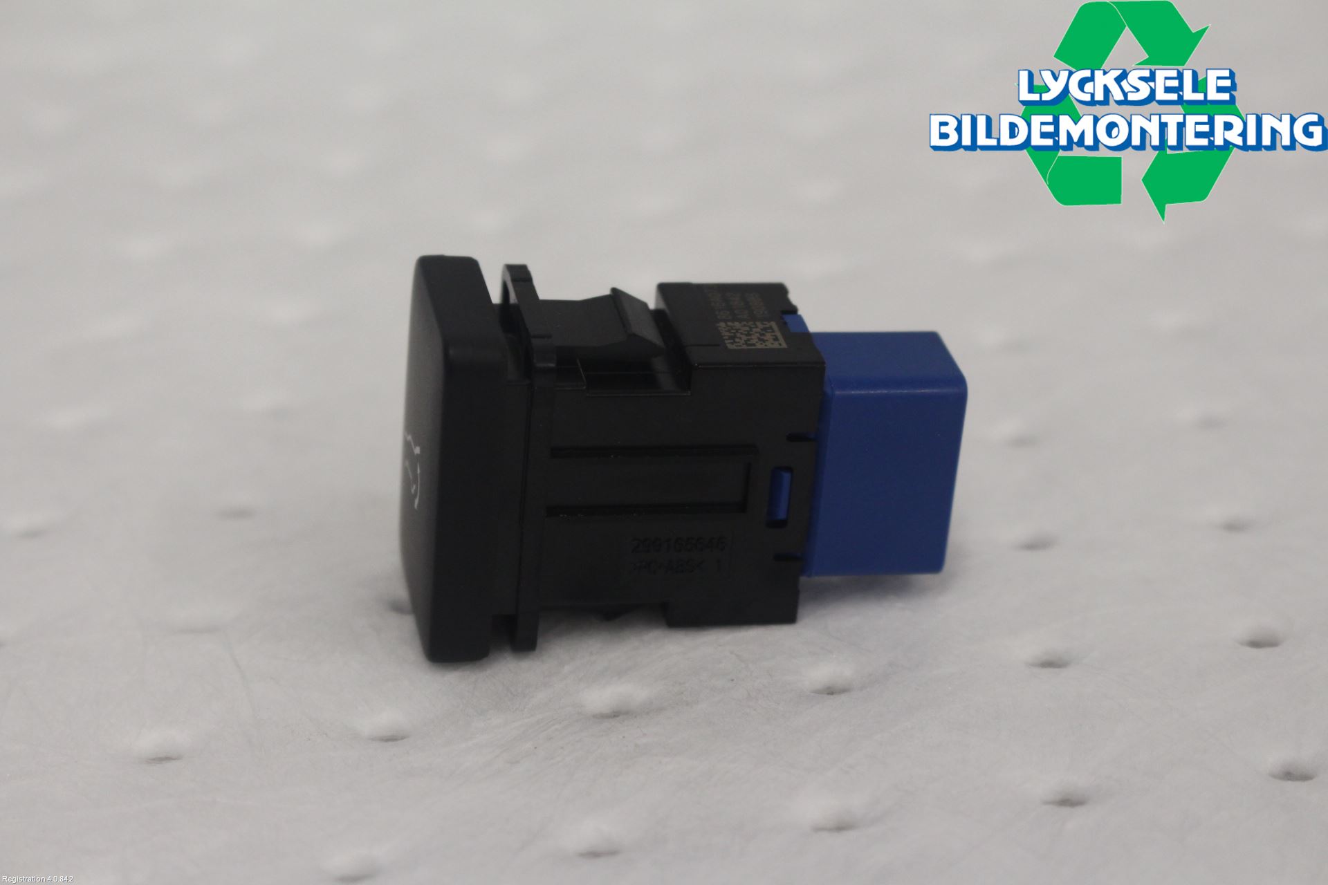 Mitsubishi OUTLANDER 13-21 Strömställare Baklucka