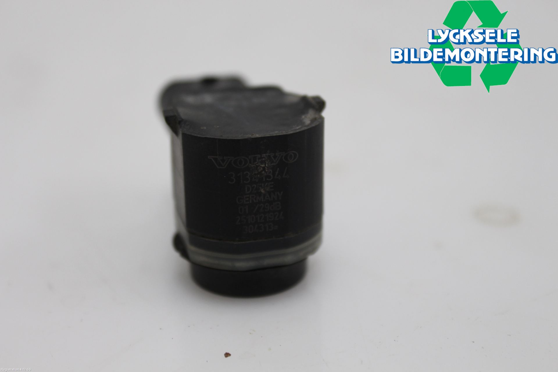 Volvo V40 12-19 Parkeringshjälp Backsensor