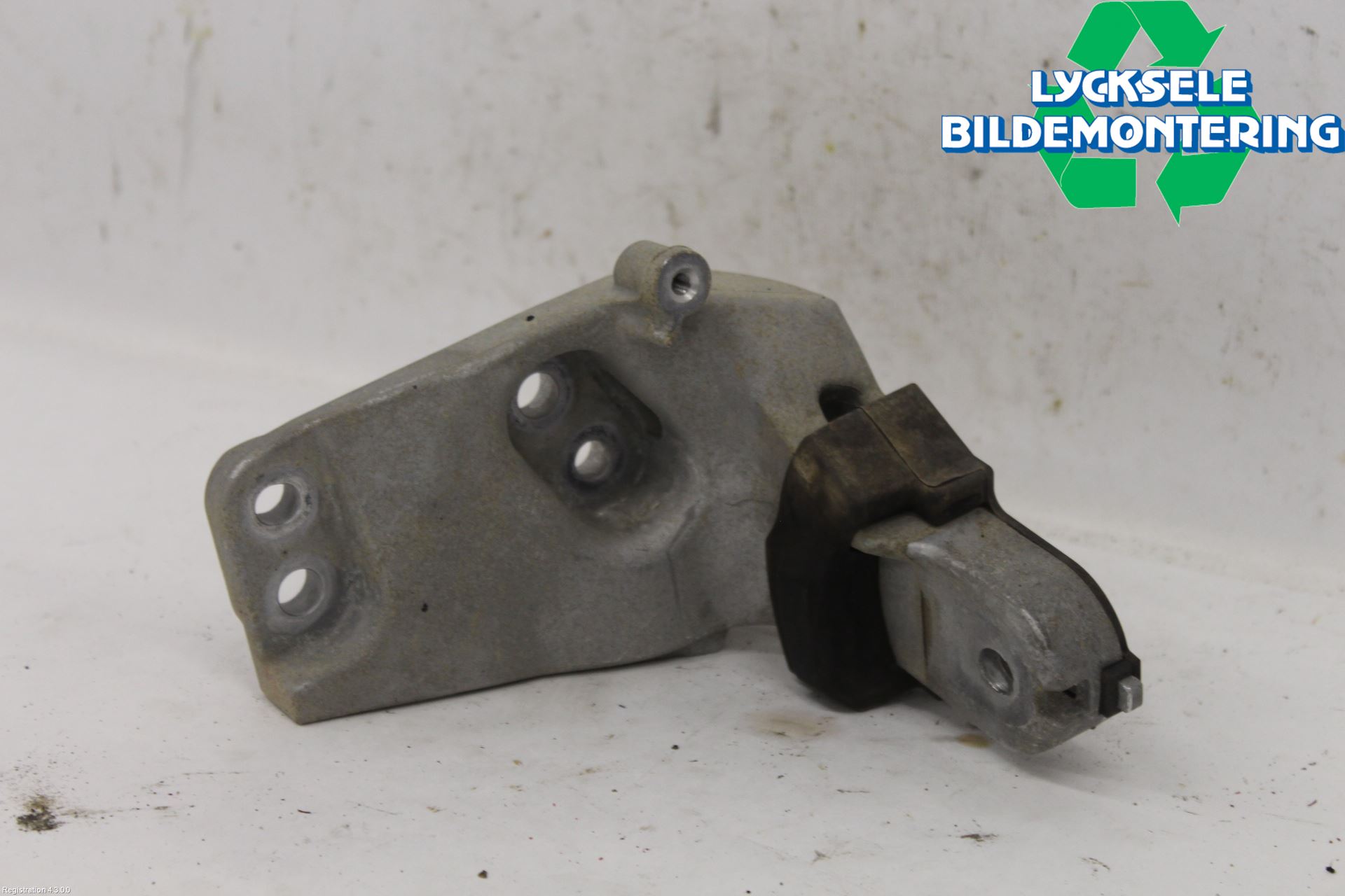 Toyota RAV4 19- Växellådsfäste