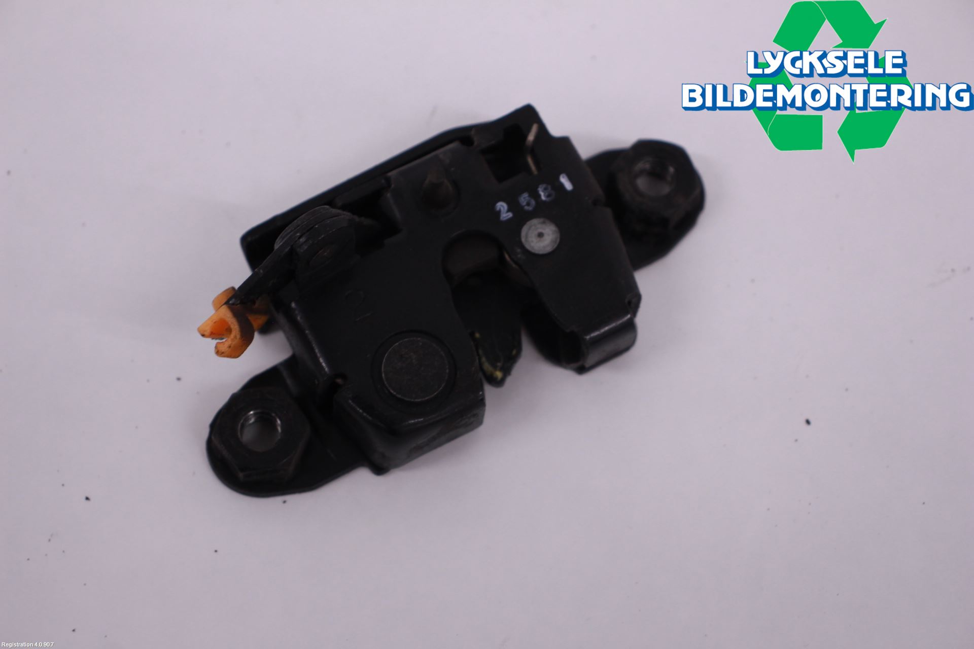 Ford RANGER 22- Låskista Baklucka