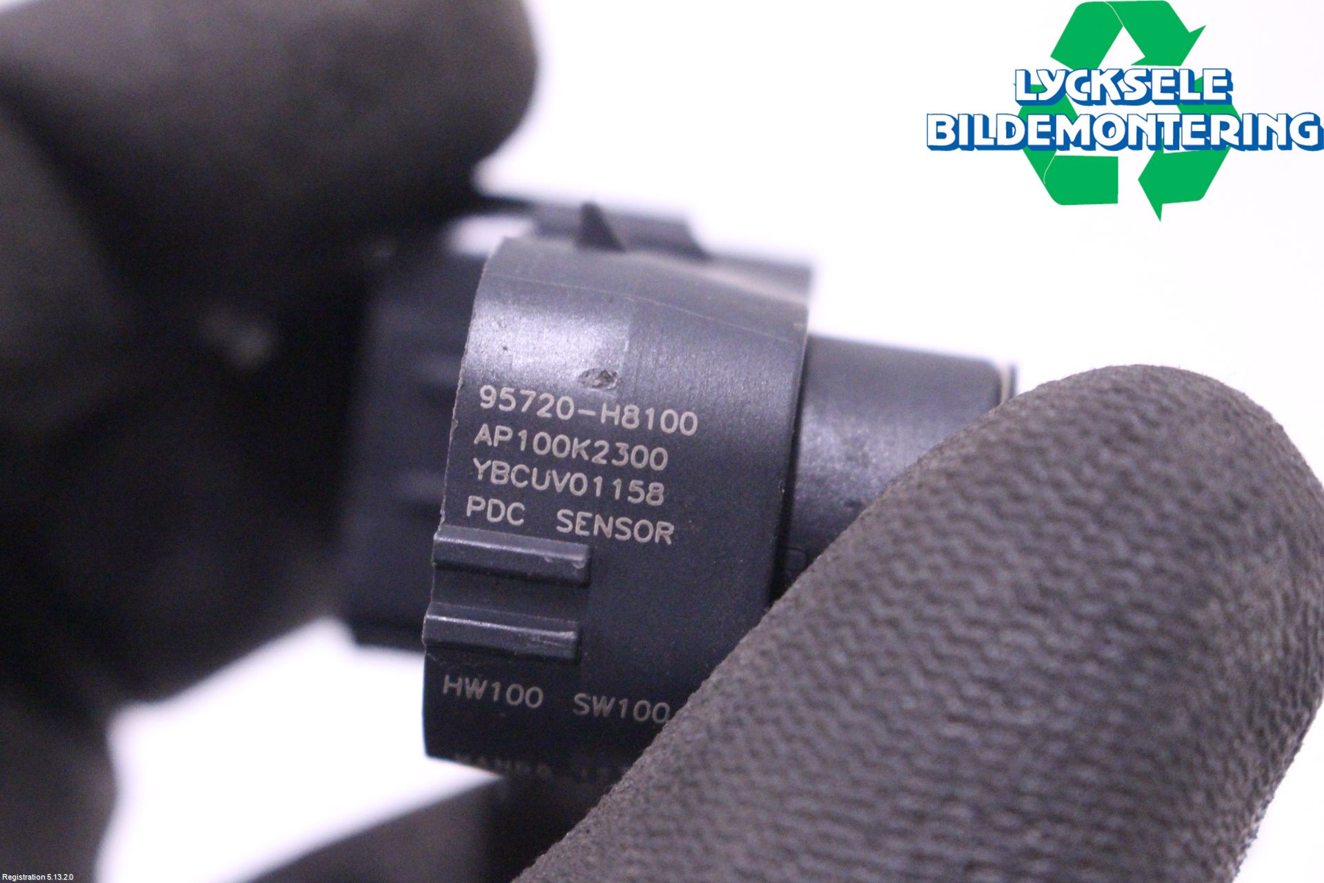 Kia STONIC 18->> Parkeringshjälp Backsensor