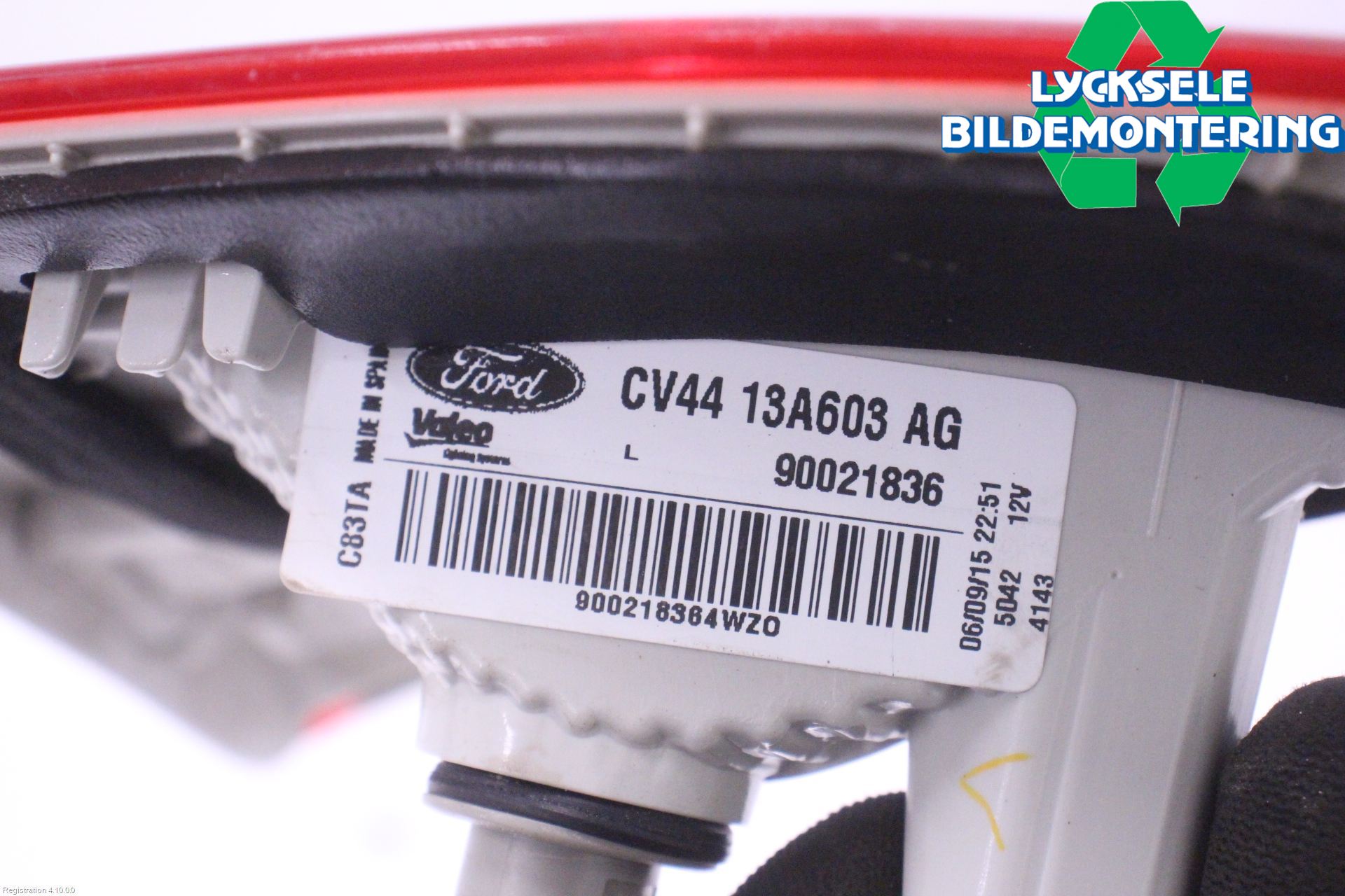 Ford KUGA 13-16 Bakljus Lucka Vä