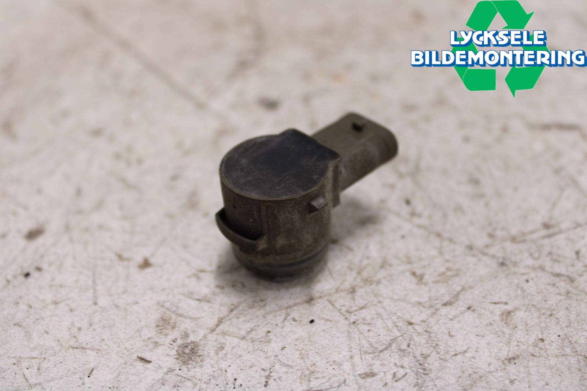 Audi Q8/SQ8 4M 19- Parkeringshjälp Backsensor