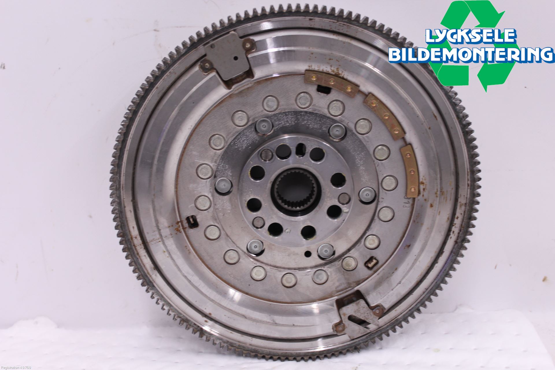 Mini ONE/COOPER 3DR F56 14-24 Svänghjul Aut