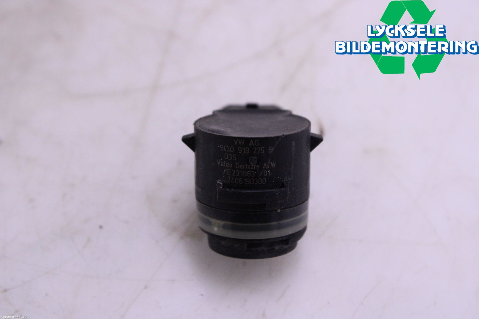 Audi A4/S4 B9 20- Parkeringshjälp Backsensor