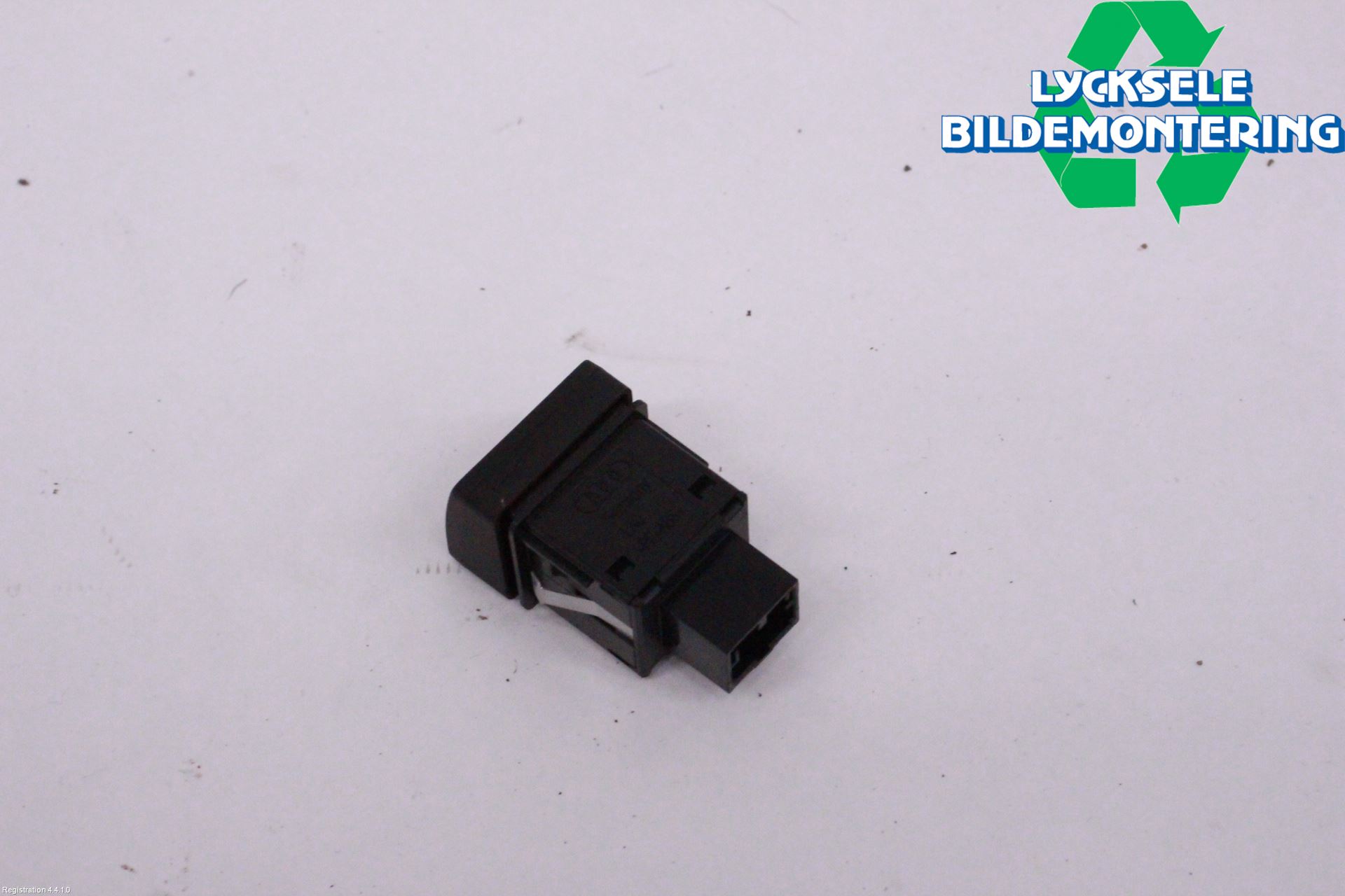 Audi A4/S4 B9 20- Strömställare Varnings