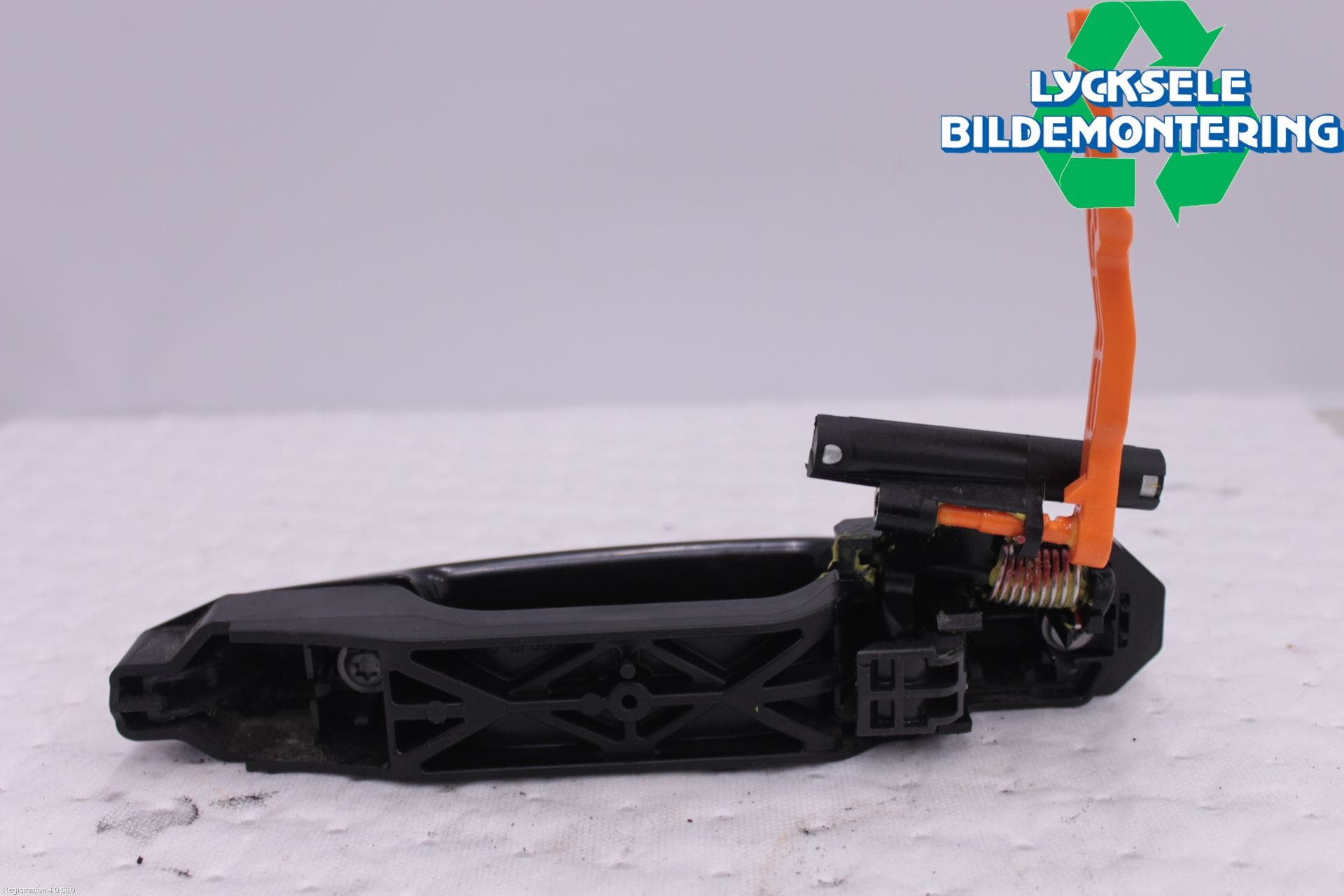 Suzuki SX4 S-CROSS 14-21 Dörrhandtag Yttre Hö