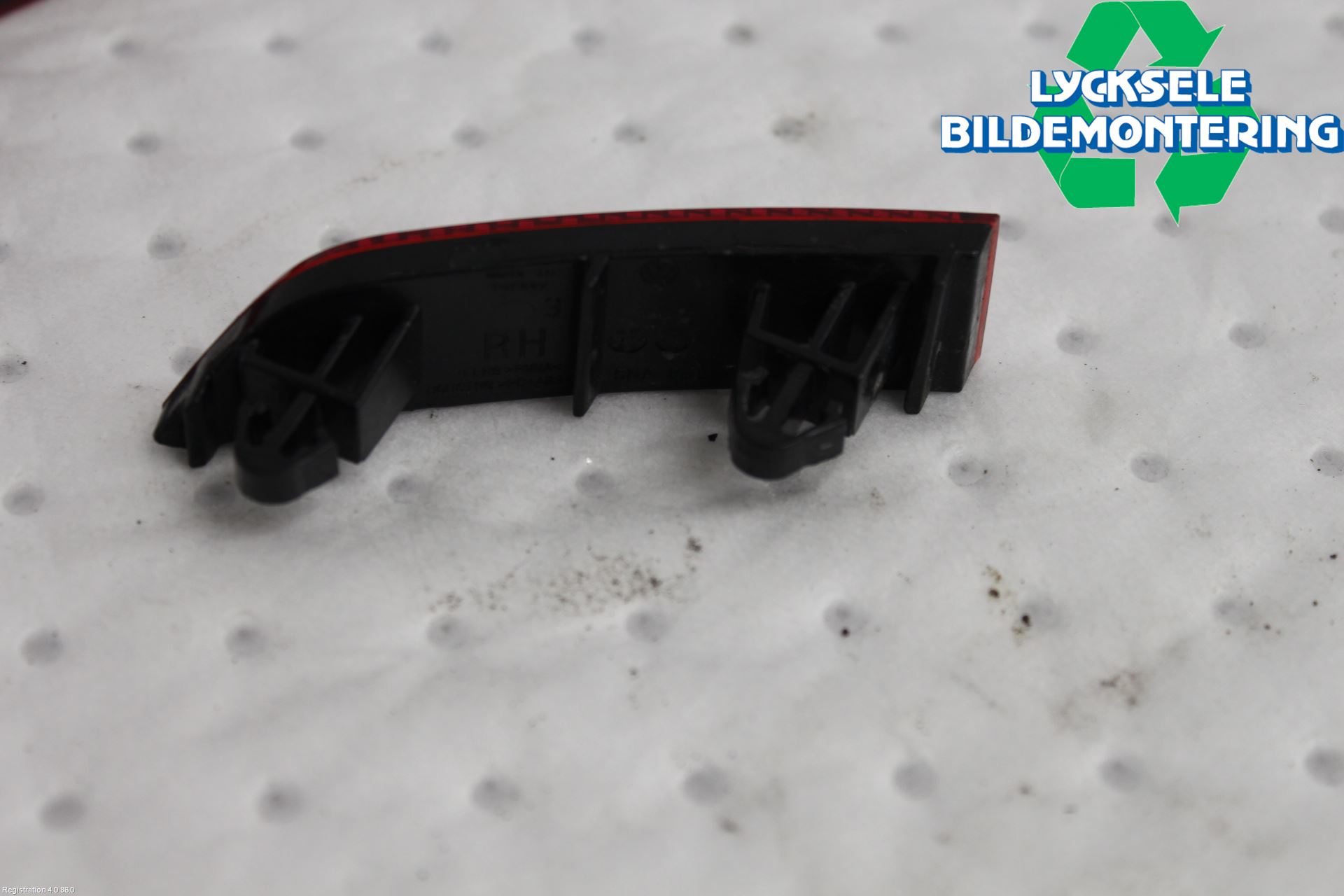 Volkswagen VW TIGUAN 16-24 Dimljus/Reflex Bak
