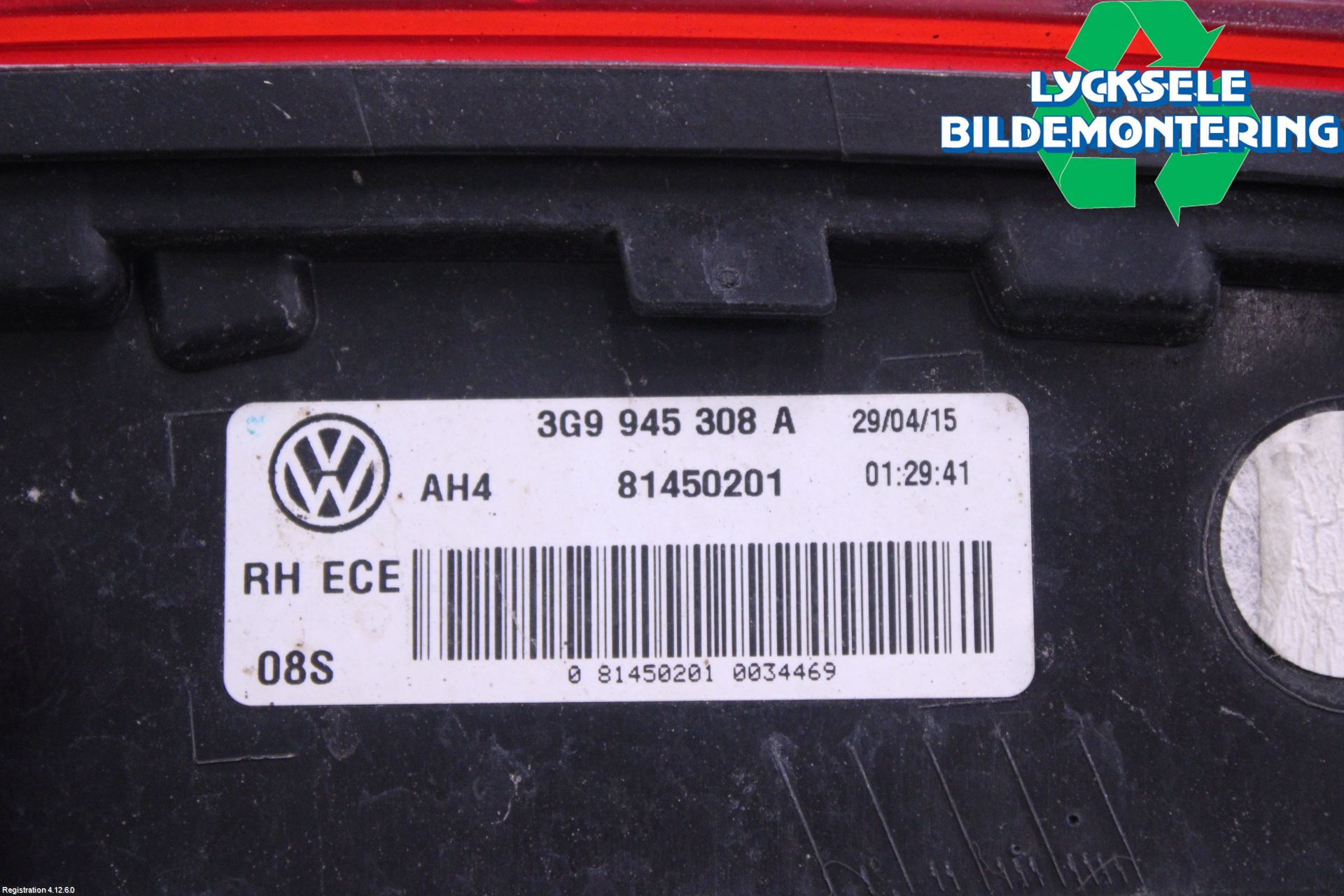 Volkswagen VW PASSAT 15-19 Bakljus Lucka Hö