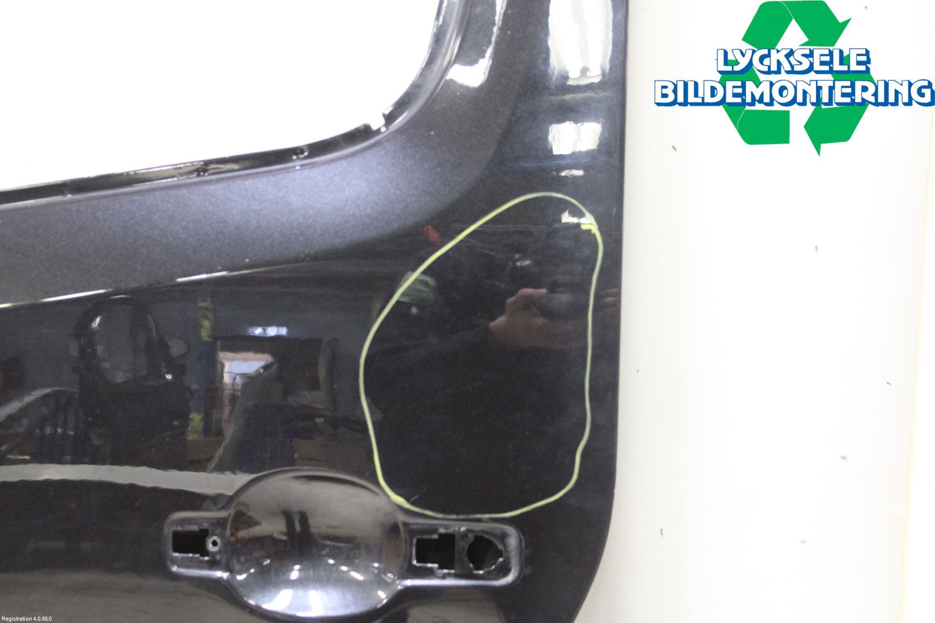 Opel VIVARO 15-19 Dörr Fram Vänster