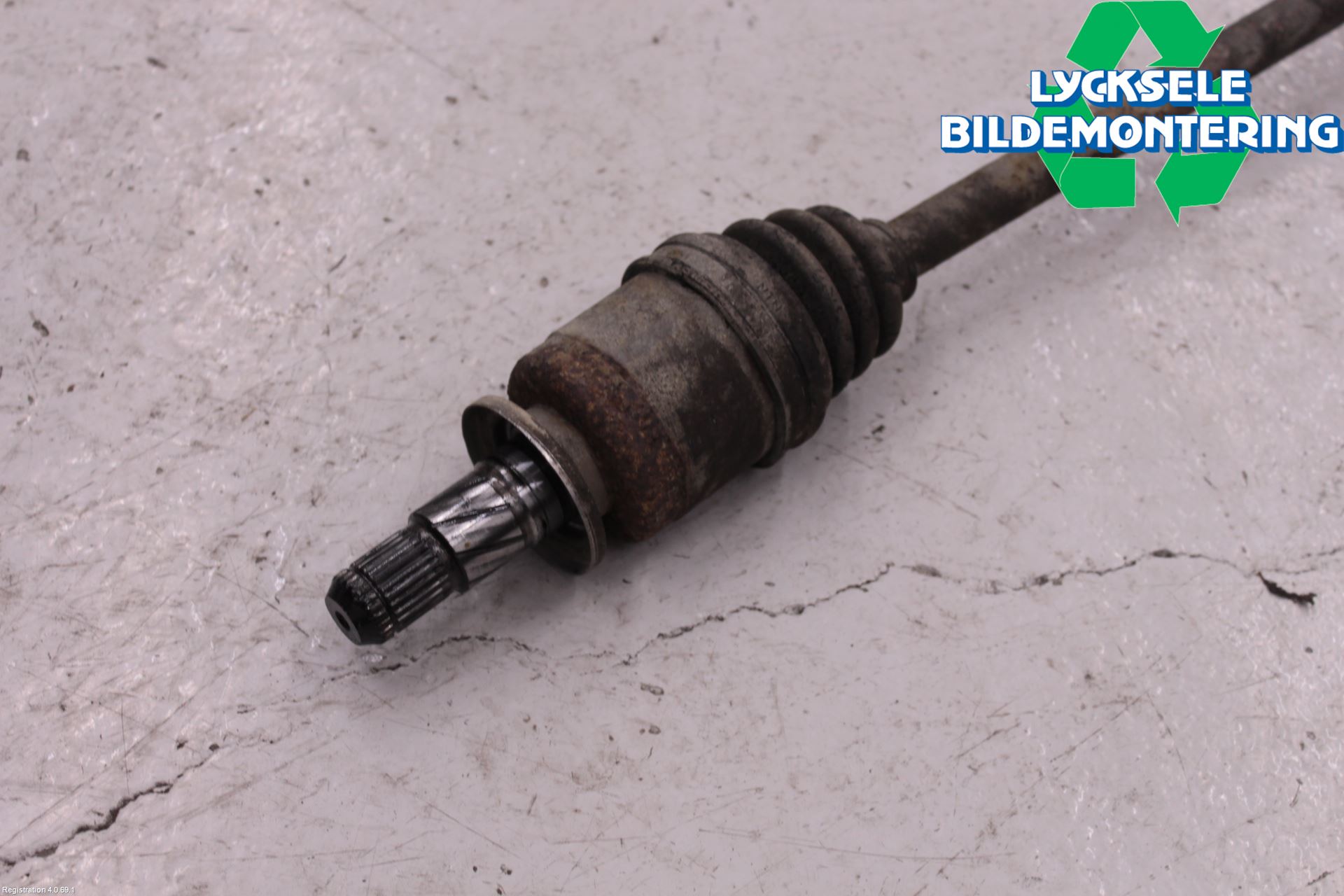 Subaru LEGACY    07-09 Drivaxel Bak Höger