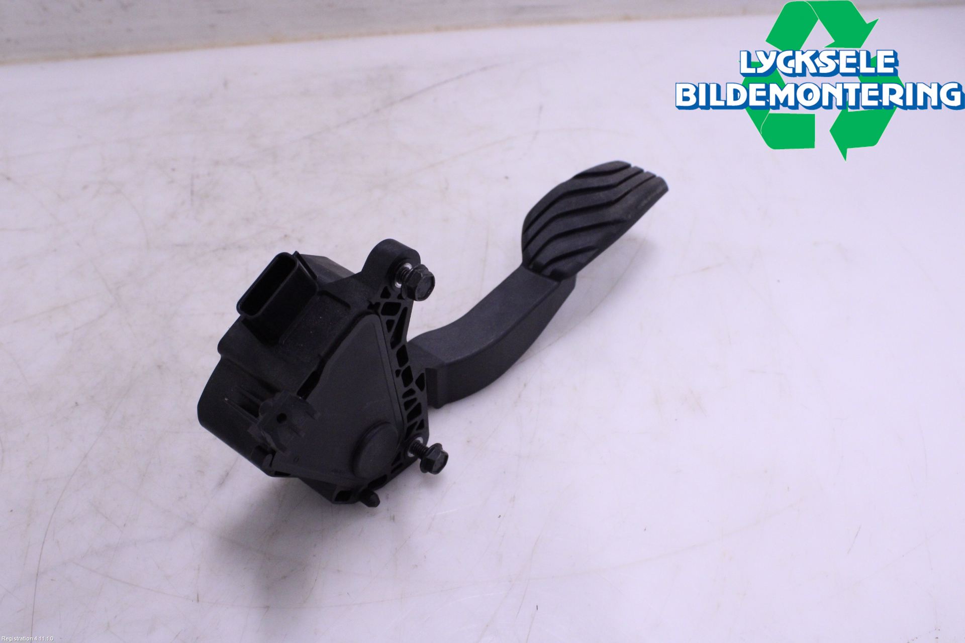 Nissan QASHQAI 21- Gaspedal