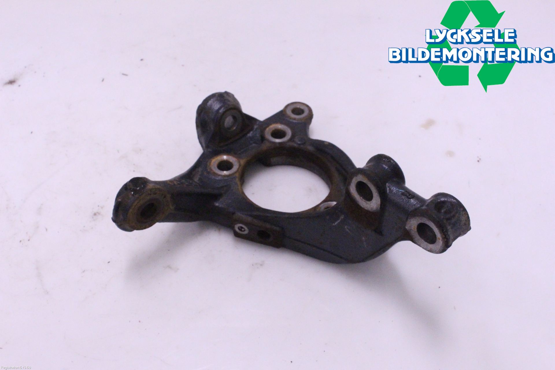Toyota COROLLA 19- Styrspindel Lagerhus Hö