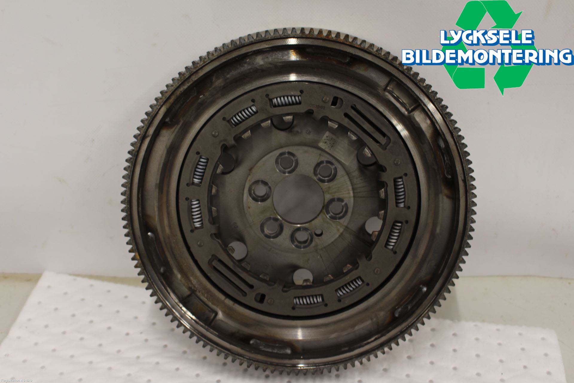 Audi A3/S3 8Y 21- Svänghjul Aut