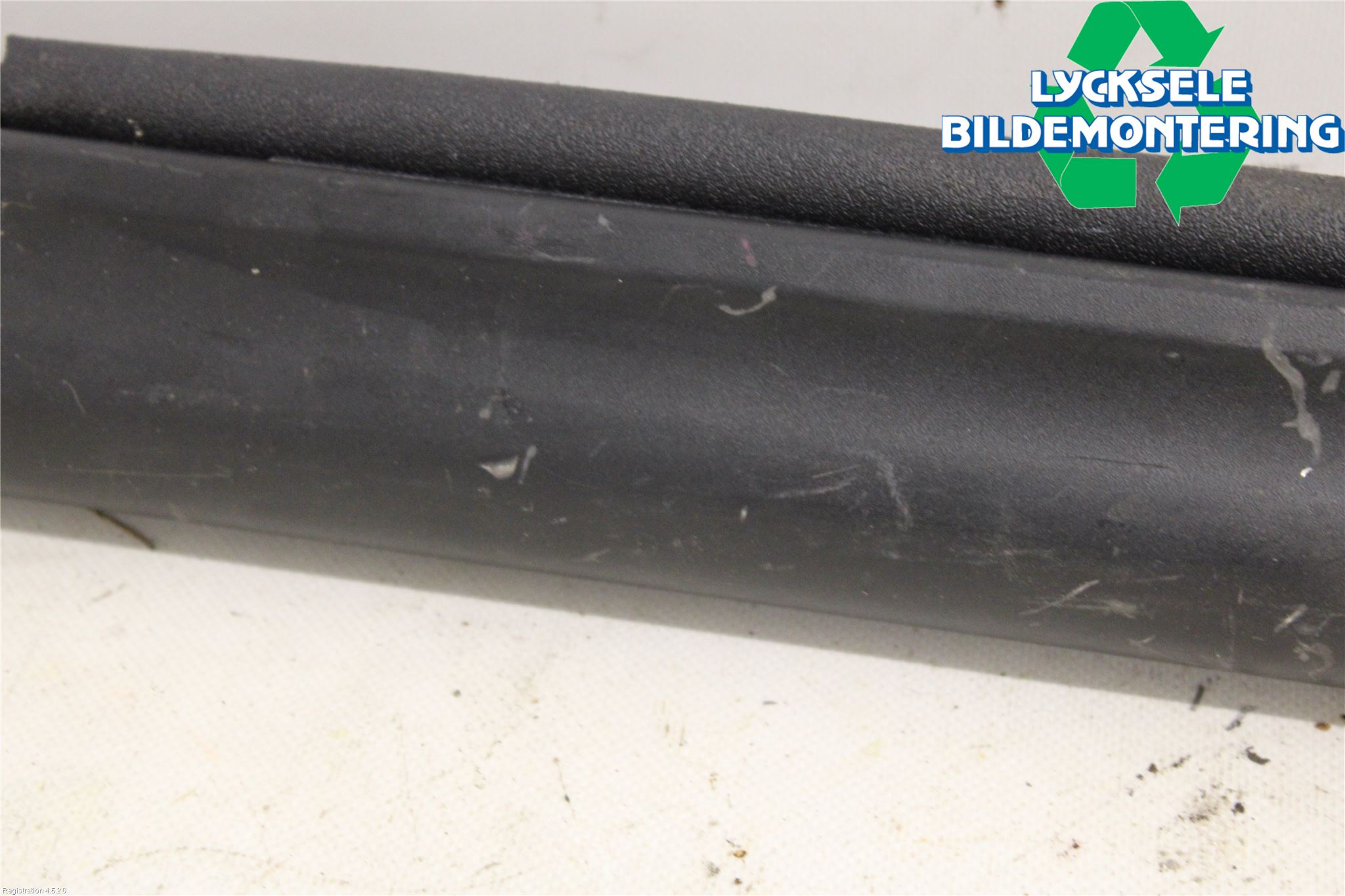 Toyota AURIS 13-19 Insynskydd