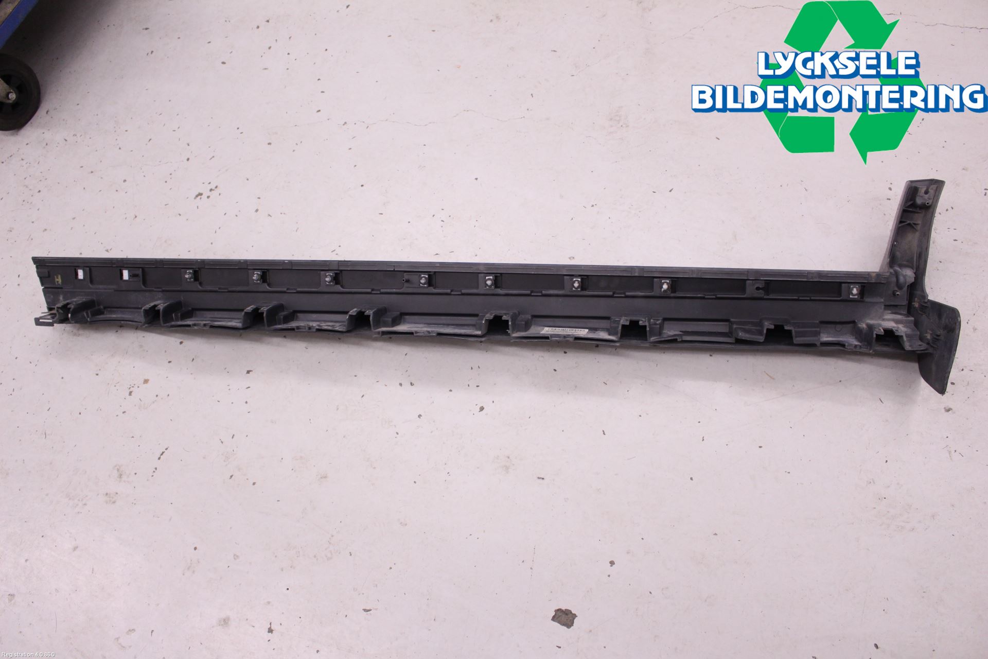 Ford KUGA 13-16 Sidokjol Hö