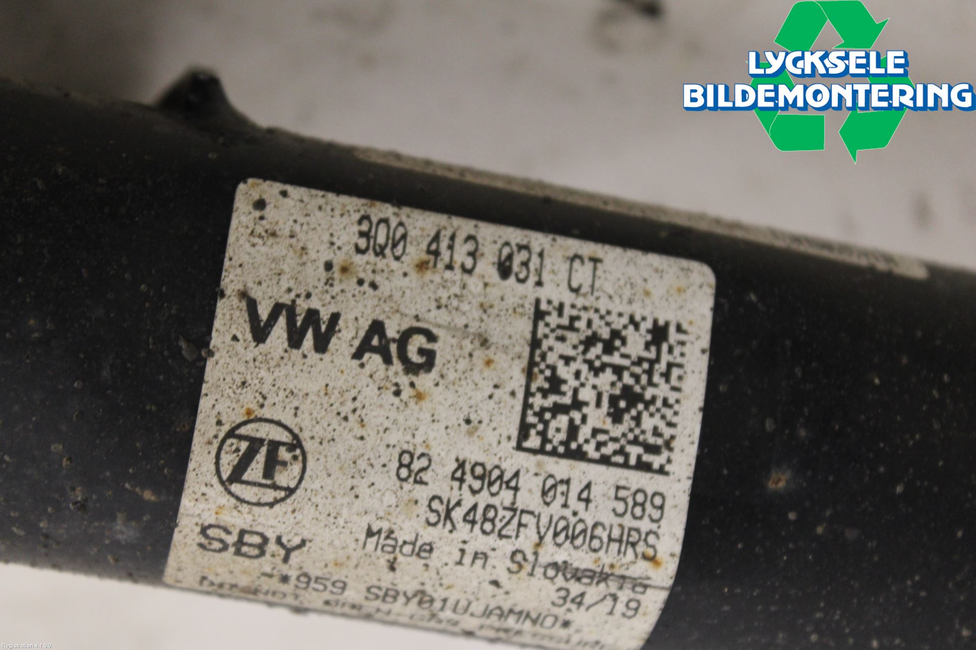 Skoda SUPERB 16-24 Fjäderben Fram Höger