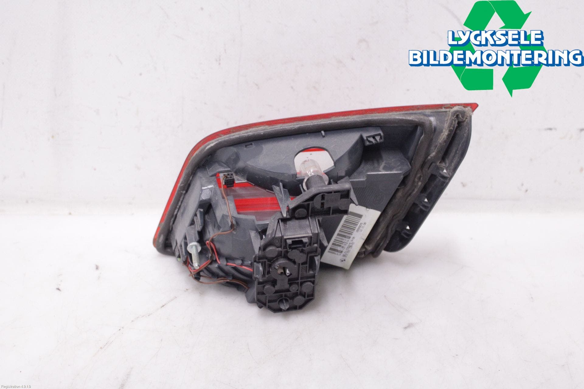 BMW 5 F10/F11/F18 09-17 Bakljus Lucka Vä