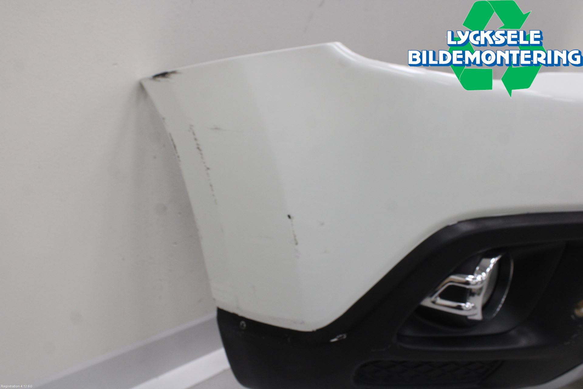 Mitsubishi ASX 10-22 Stötfångarbeklädnad Fram