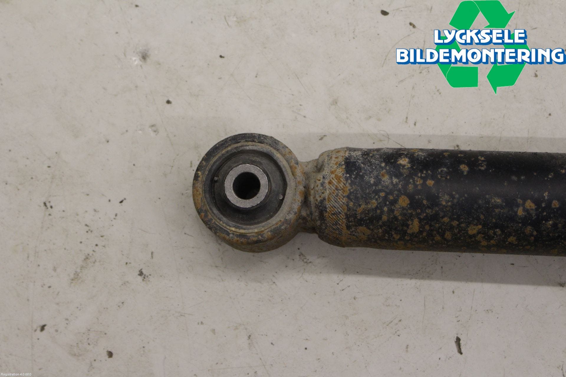 Volkswagen VW CADDY 16-20 Stötdämpare Bak