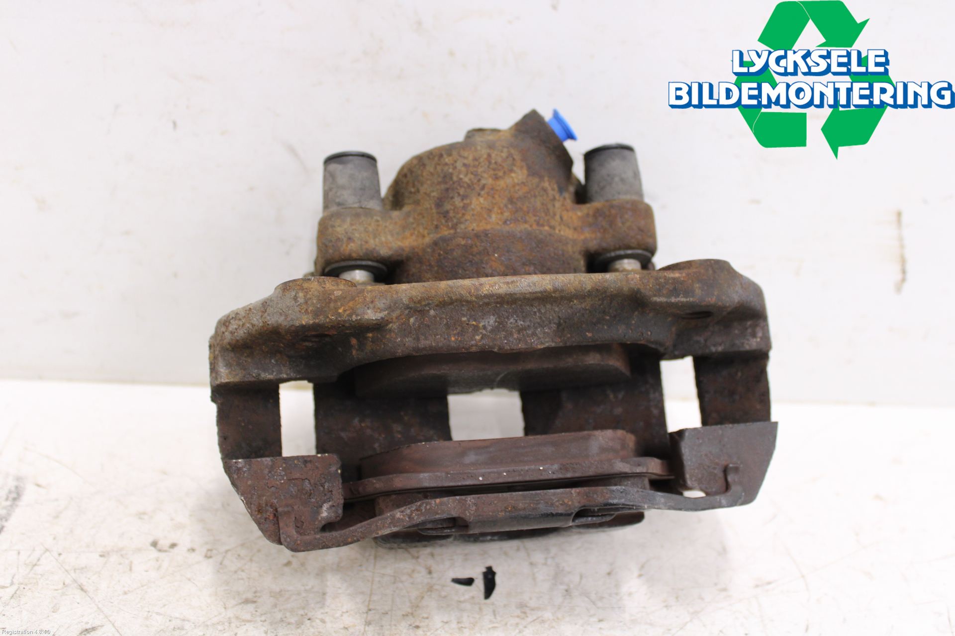 BMW 3 E36      91-00 Bromsok Fram Vänster