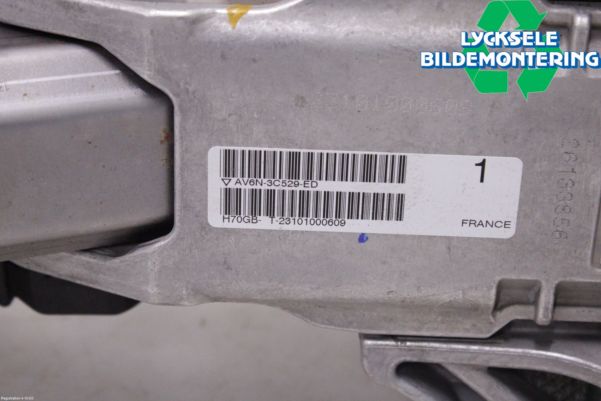 Ford TRANSIT/TOURNEO CONNECT 13-22 Rattaxelagg Justerbart