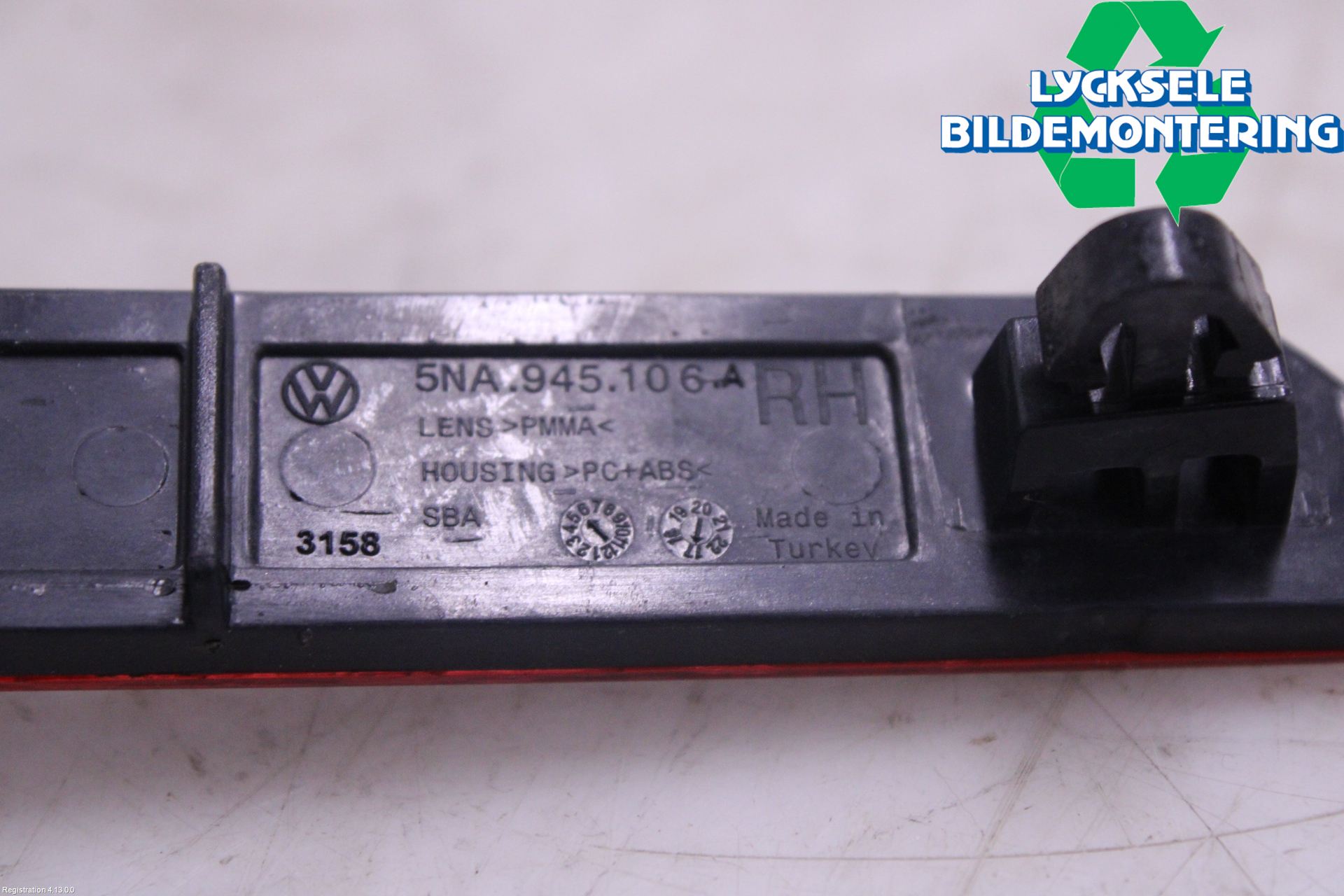 Volkswagen VW TIGUAN 16-24 Dimljus/Reflex Bak