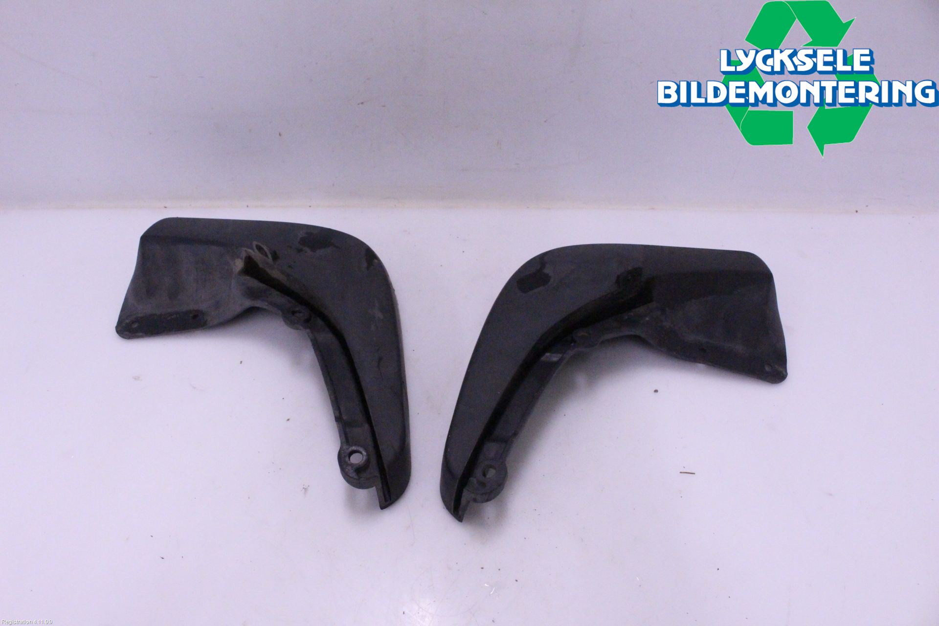 Audi A4 12-15 Stänkskydd