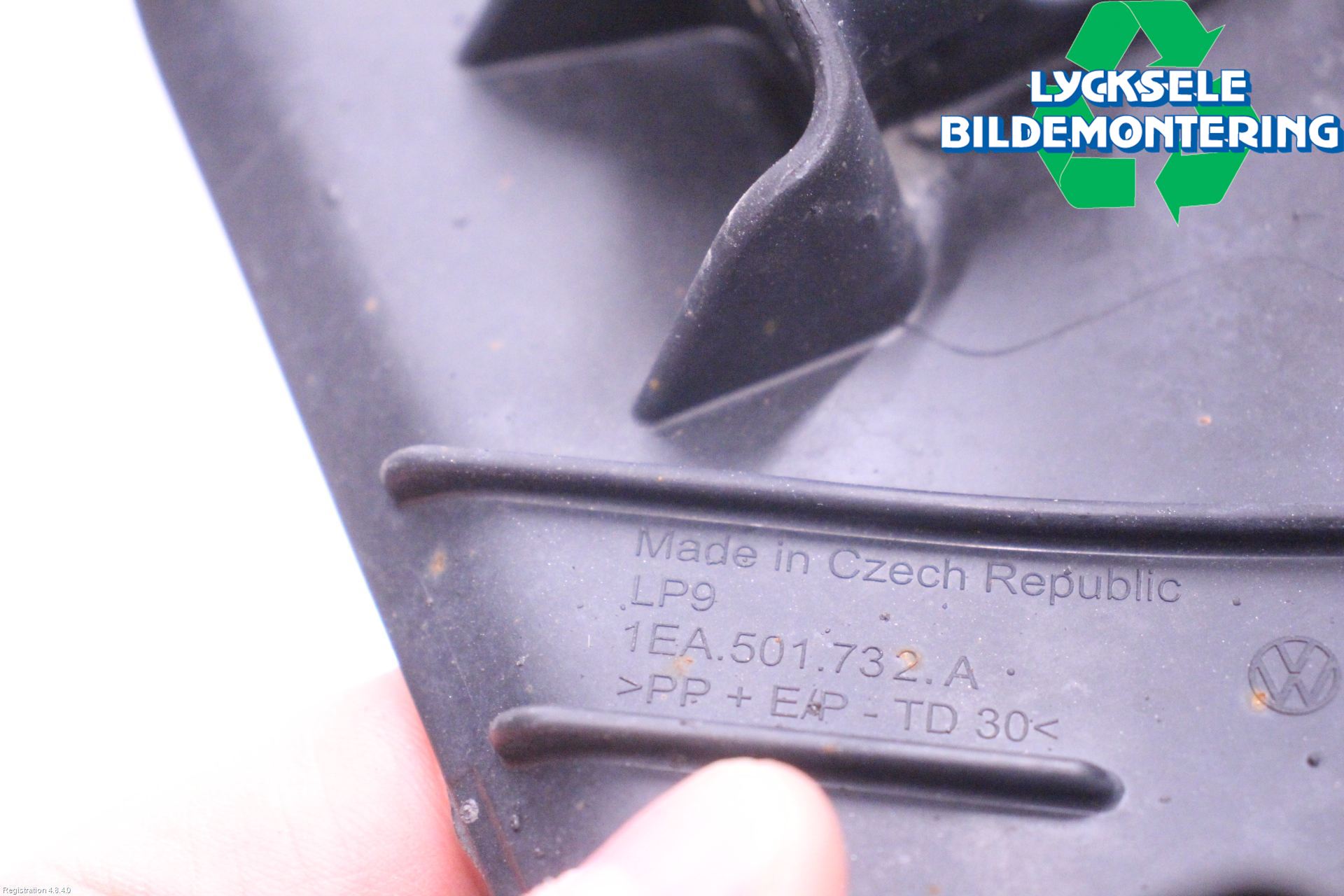 Volkswagen VW ID.4 21- Stänkskydd