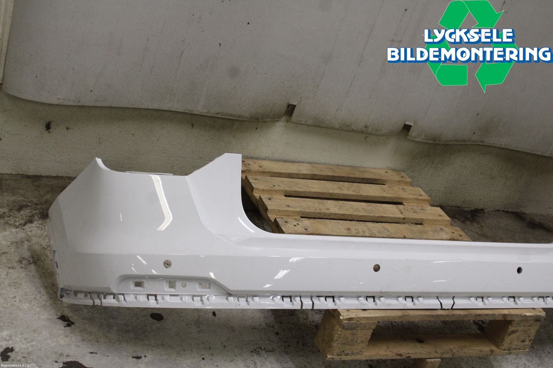 Audi Q2/SQ2 17- Stötfångarbeklädnad Bak