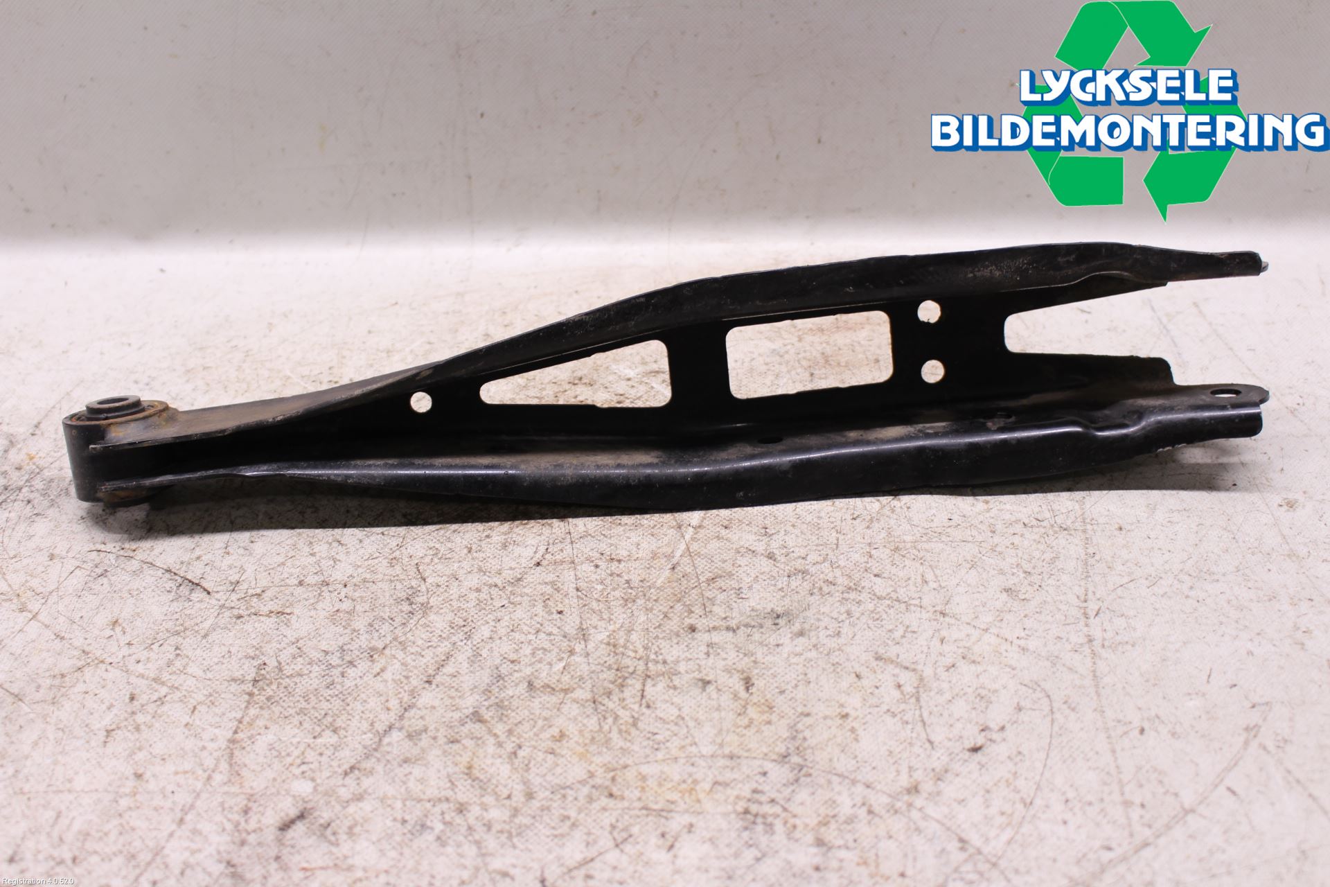 Subaru XV 18-22 Bärarm Fram Undre Hö