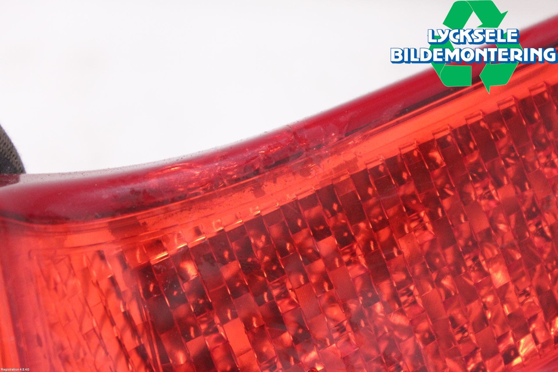 Volvo XC70 08-13 Bakljus Lucka Hö