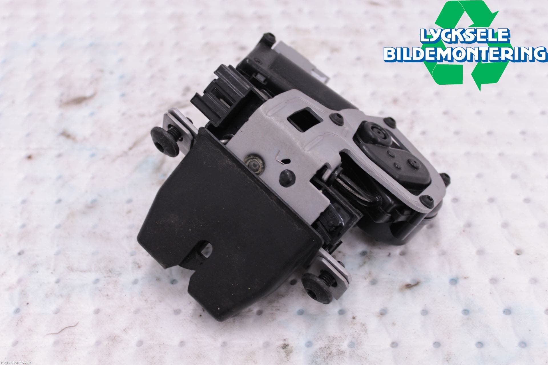 Ford MONDEO 15-22 Låskista Baklucka