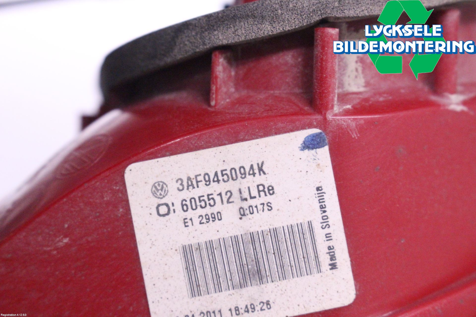 Volkswagen VW PASSAT 11-14 Bakljus Lucka Hö