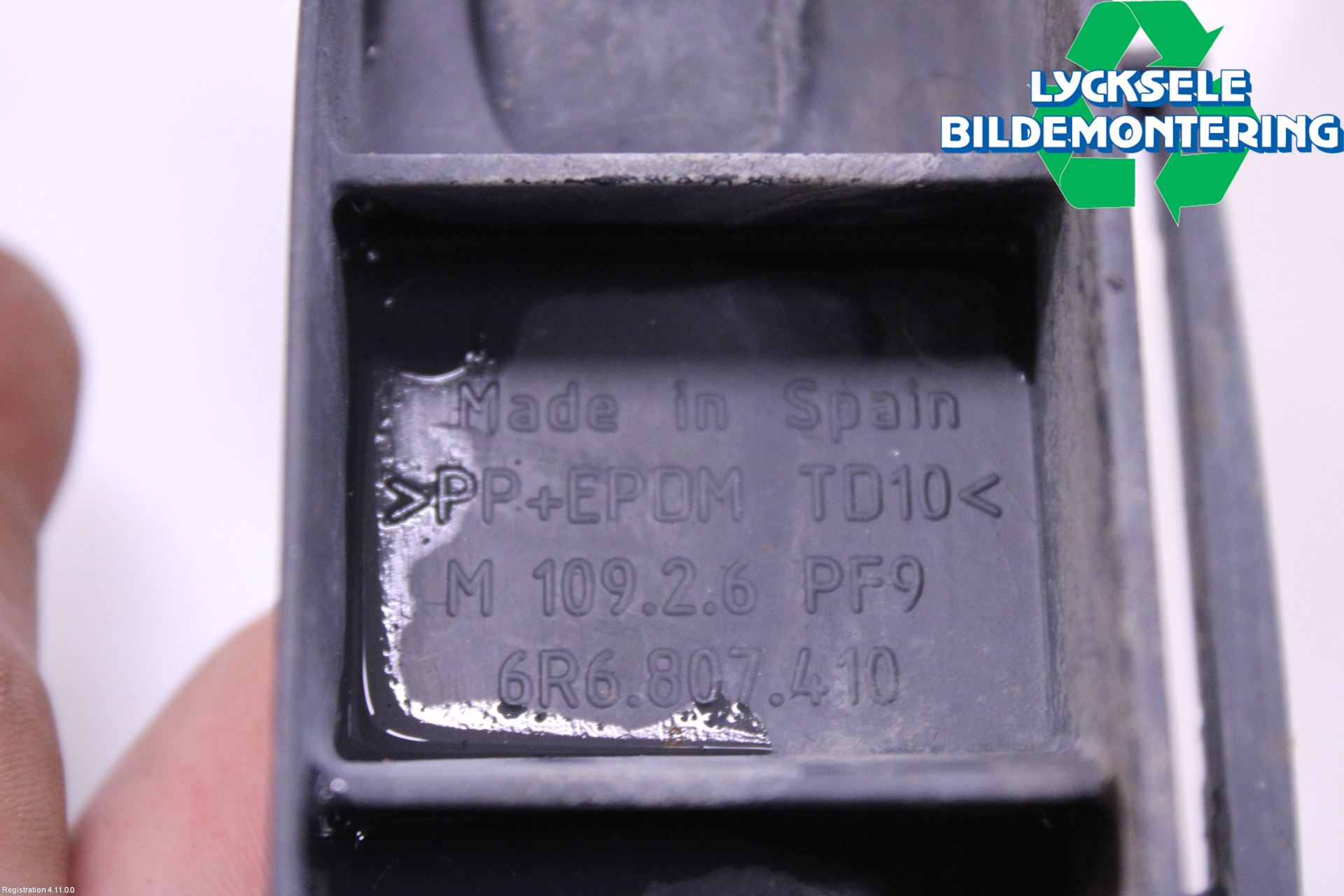 Volkswagen VW POLO 10-17 Stötfångardel Bak Hö
