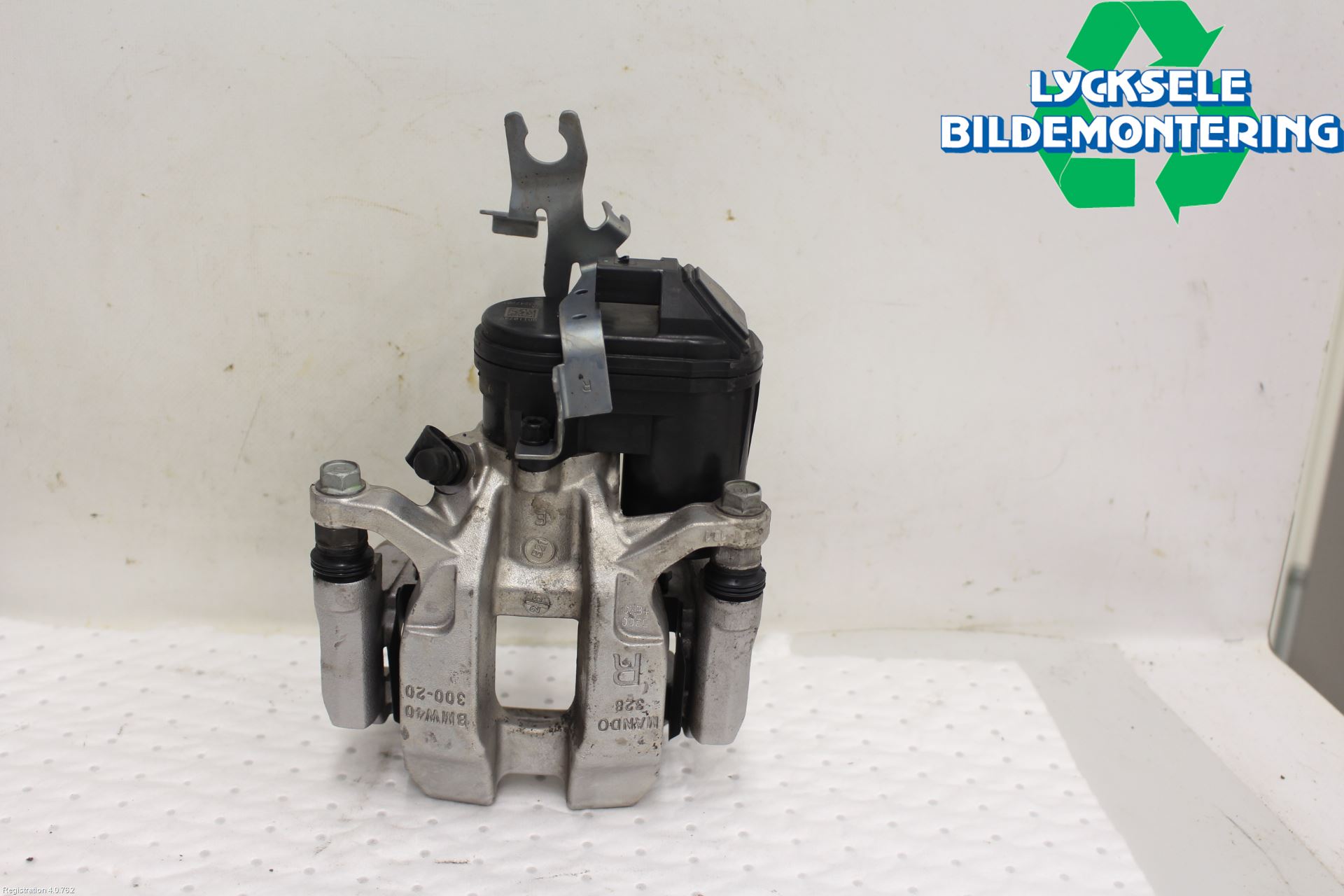 BMW 3 G20/G21/G80/G81 19- Bromsok Bak Höger