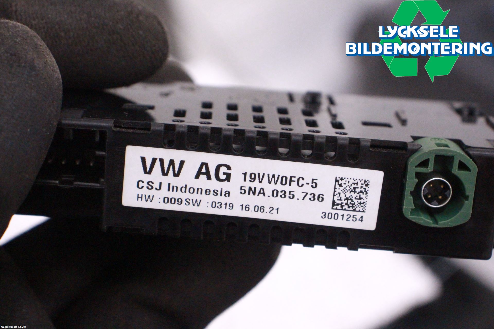 Volkswagen VW GOLF / E-GOLF VIII 20- Usb Connection